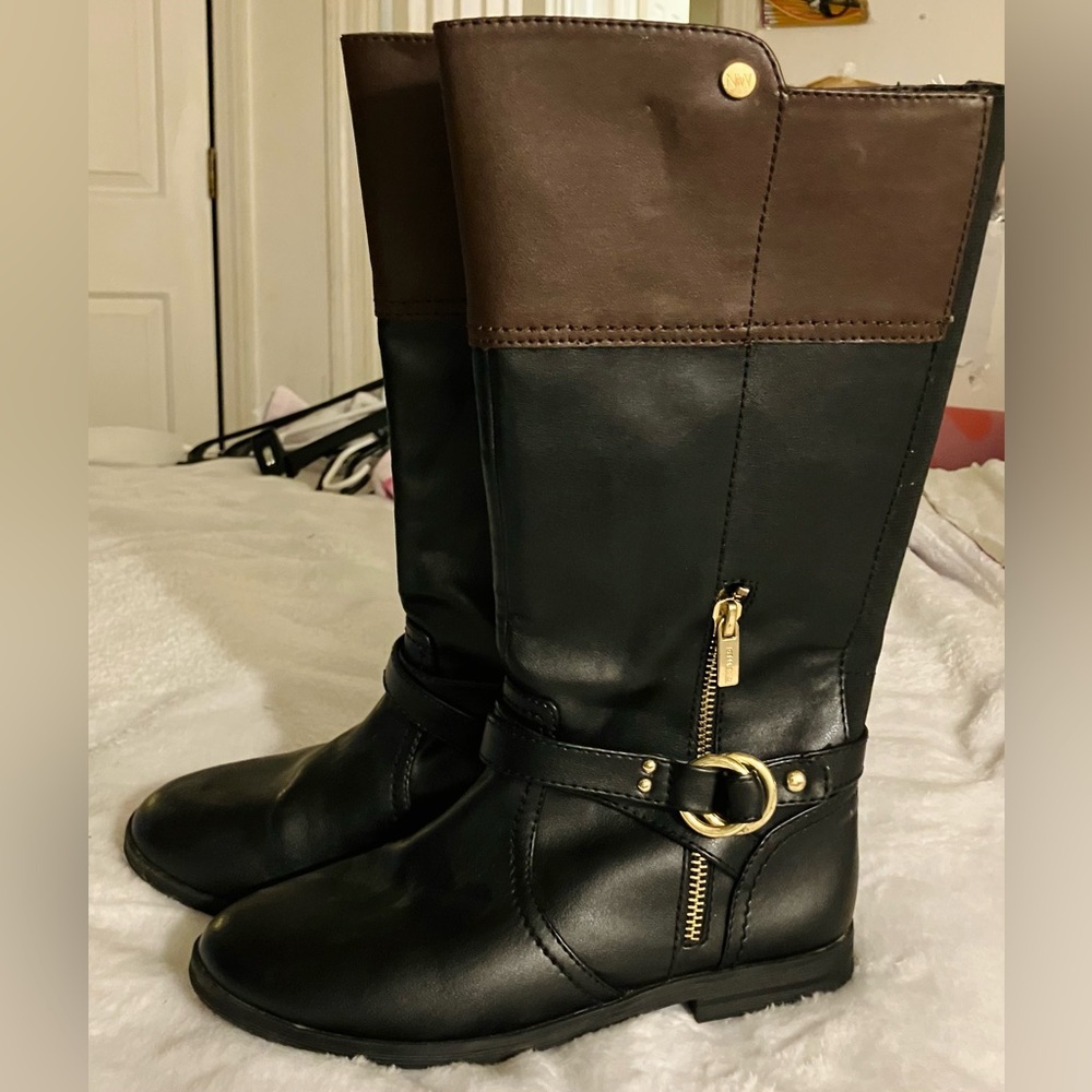 Girls Beautiful Nine West Black/ Brown Tall Boots Accents, Full Zippers Size 3M